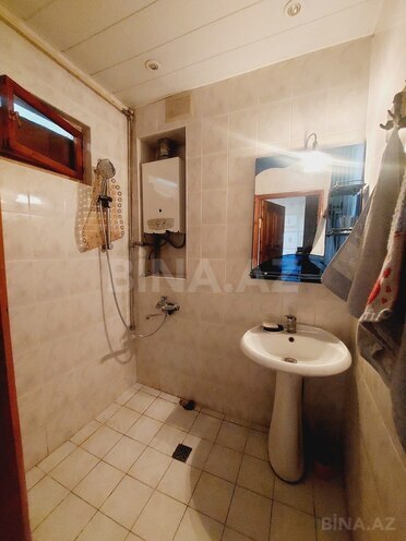 3 otaqlı köhnə tikili - Qara Qarayev m. - 70 m² (28)