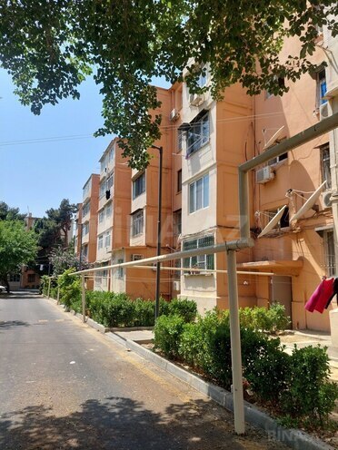 3 otaqlı köhnə tikili - Qara Qarayev m. - 70 m² (1)
