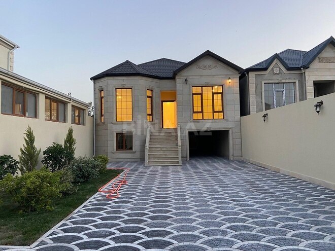 4 otaqlı həyət evi/bağ evi - Masazır q. - 200 m² (1)