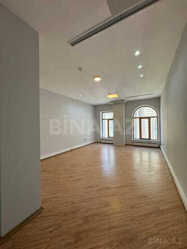 Сдаётся 5-комн. офис 232 м², м. 8 ноября, photo 4 from 16