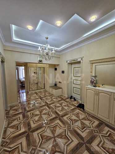 3-комн. новостройка - м. Нариман Нариманов - 135 м² (8)