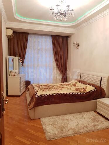 3-комн. новостройка - м. 28 мая - 125 м² (8)
