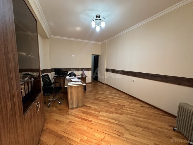 3 otaqlı ofis - 9-cu mikrorayon q. - 102 m² (3)