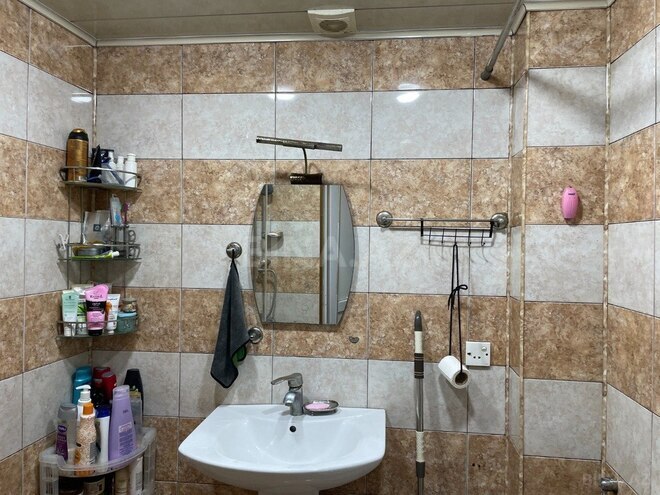 3 otaqlı köhnə tikili - Elmlər Akademiyası m. - 75 m² (4)