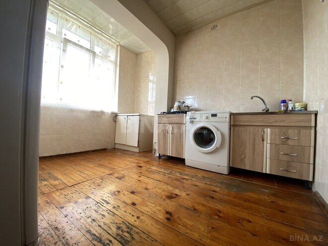 3 otaqlı köhnə tikili - Yeni Günəşli q. - 75 m² (6)