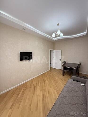 2-комн. новостройка - м. Иншаатчылар - 70 м² (2)