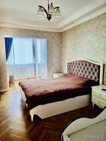 4 otaqlı köhnə tikili - İnşaatçılar m. - 110 m² (2)
