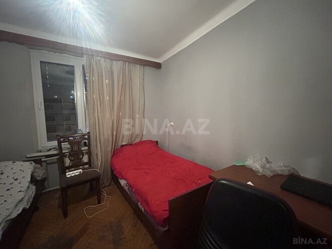 2-комн. вторичка - м. Элмляр Академиясы - 70 м² (1)