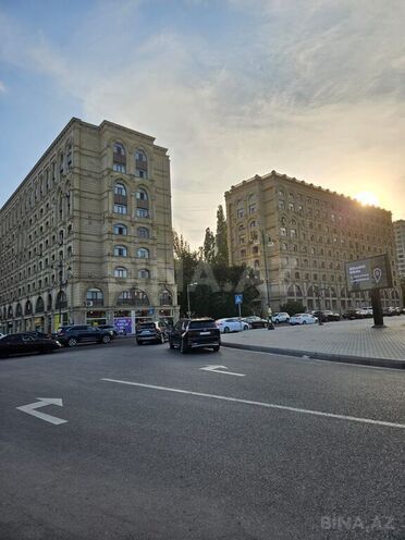 3 otaqlı köhnə tikili - Gənclik m. - 75 m² (1)