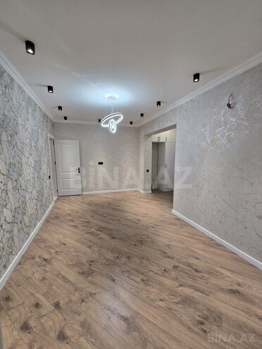 2 otaqlı köhnə tikili - 8-ci mikrorayon q. - 45 m² (2)