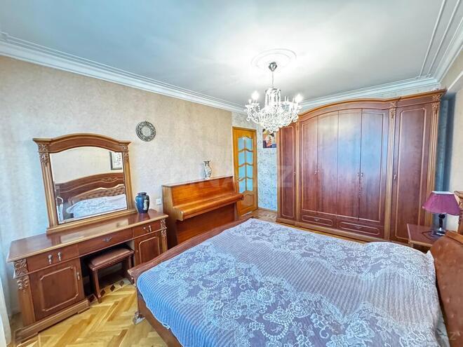 3-комн. вторичка - м. 28 мая - 120 м² (18)