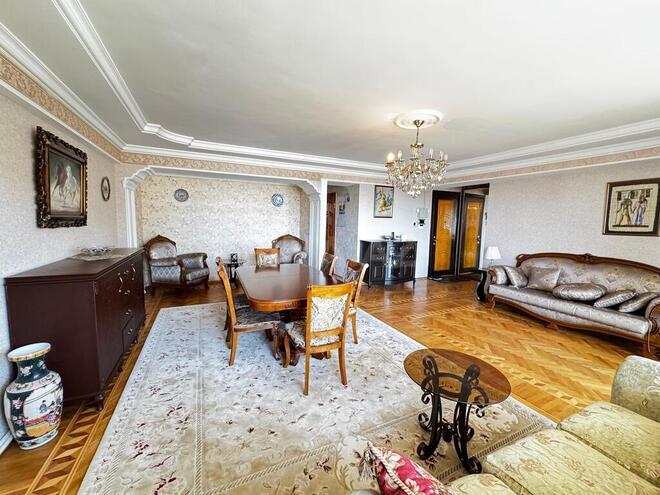 3-комн. вторичка - м. 28 мая - 120 м² (10)