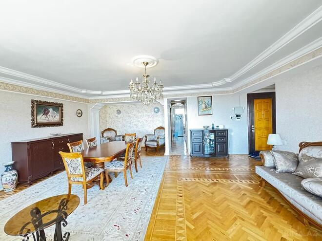 3-комн. вторичка - м. 28 мая - 120 м² (9)