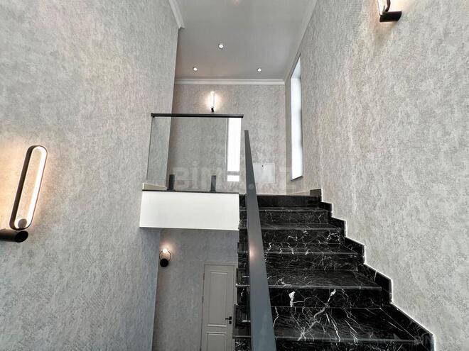 4 otaqlı həyət evi/bağ evi - Şüvəlan q. - 200 m² (14)