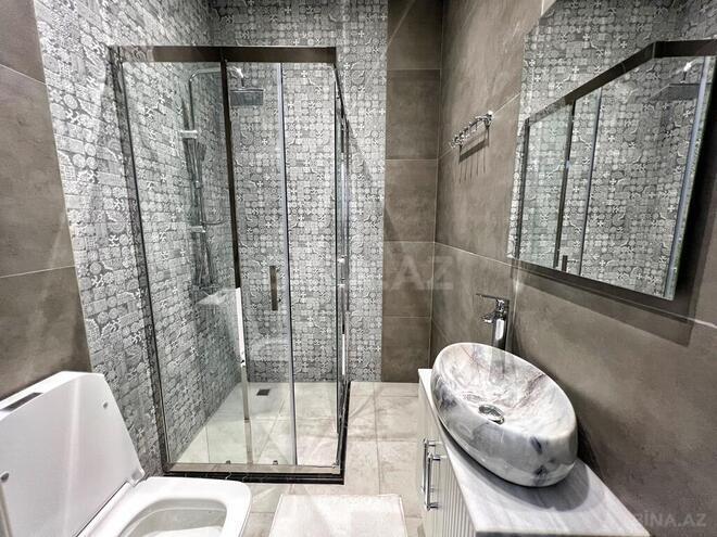 4 otaqlı həyət evi/bağ evi - Şüvəlan q. - 200 m² (15)