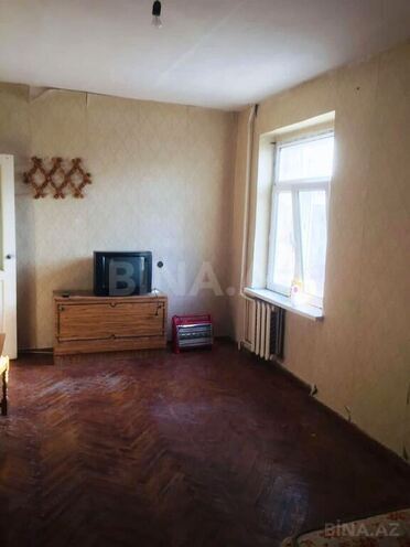 1 otaqlı köhnə tikili - 28 May m. - 40 m² (1)