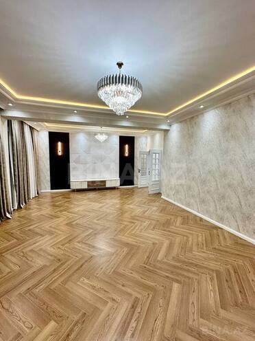 3-комн. новостройка - Наримановский  р. - 165 м² (10)