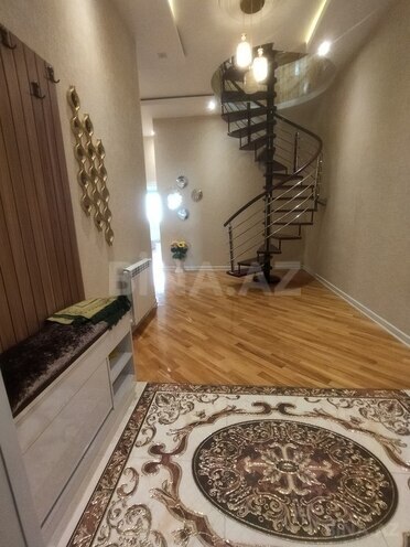4 otaqlı yeni tikili - 7-ci mikrorayon q. - 185 m² (2)