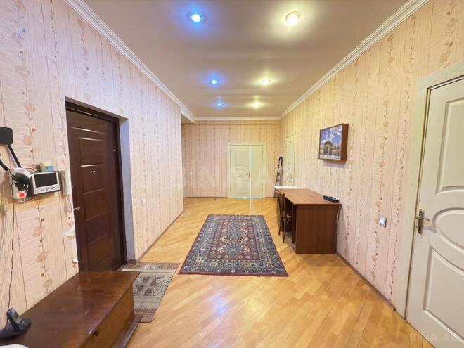 4-комн. новостройка - м. 8 ноября - 154 м² (14)