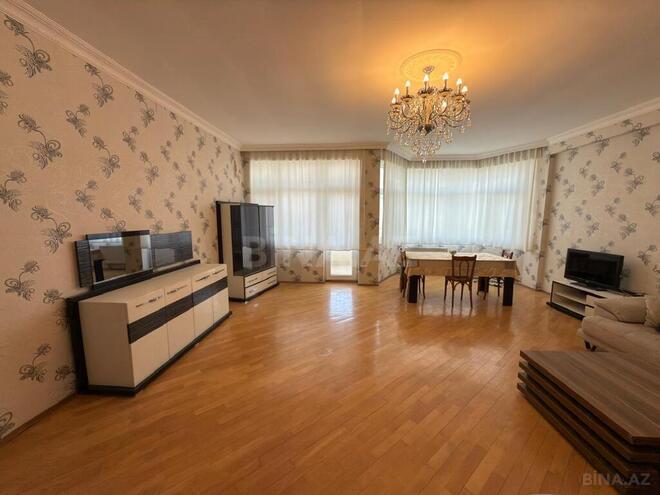 4-комн. новостройка - м. 8 ноября - 154 м² (2)