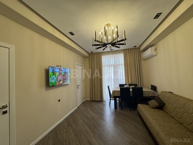 3 otaqlı yeni tikili - İnşaatçılar m. - 90 m² (3)