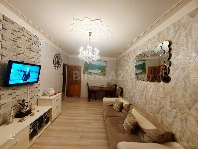 3 otaqlı köhnə tikili - Sumqayıt - 72 m² (2)