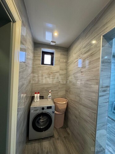 6 otaqlı həyət evi/bağ evi - Novxanı q. - 250 m² (13)