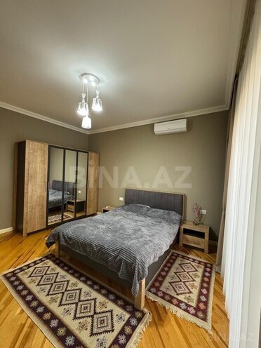 6 otaqlı həyət evi/bağ evi - Novxanı q. - 250 m² (11)