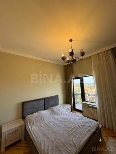 6 otaqlı həyət evi/bağ evi - Novxanı q. - 250 m² (25)