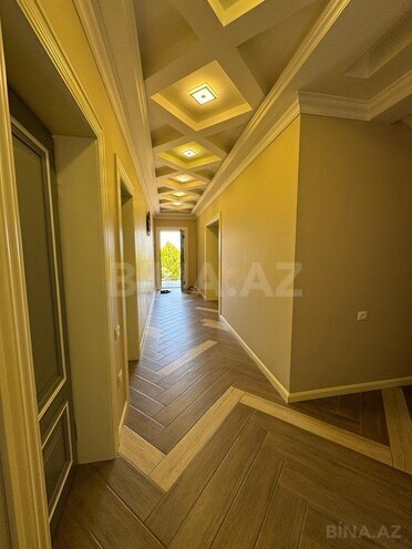 6 otaqlı həyət evi/bağ evi - Novxanı q. - 250 m² (9)