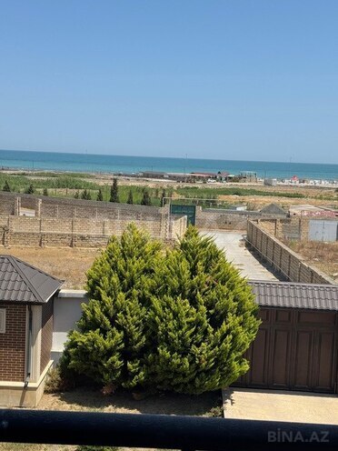 6 otaqlı həyət evi/bağ evi - Novxanı q. - 250 m² (3)