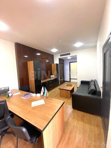 4 otaqlı ofis - 28 May m. - 100 m² (2)
