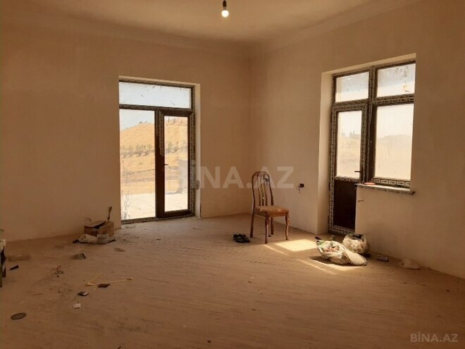 7 otaqlı həyət evi/bağ evi - Novxanı q. - 520 m² (5)