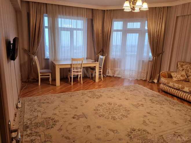 3 otaqlı yeni tikili - Həzi Aslanov q. - 143 m² (1)