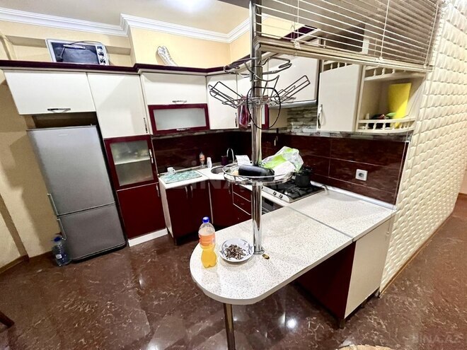 3 otaqlı yeni tikili - İnşaatçılar m. - 70 m² (8)