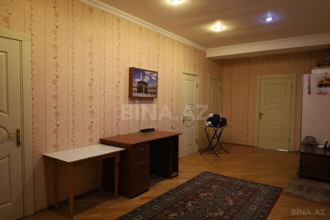 4 otaqlı yeni tikili - 8 Noyabr m. - 154 m² (2)