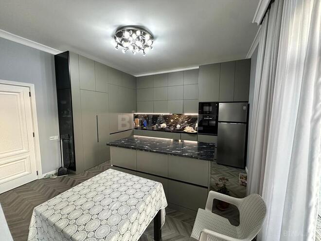 7 otaqlı həyət evi/bağ evi - Fatmayı q. - 380 m² (6)