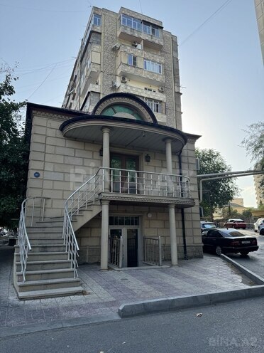 Obyekt - 6-cı mikrorayon q. - 150 m² (1)