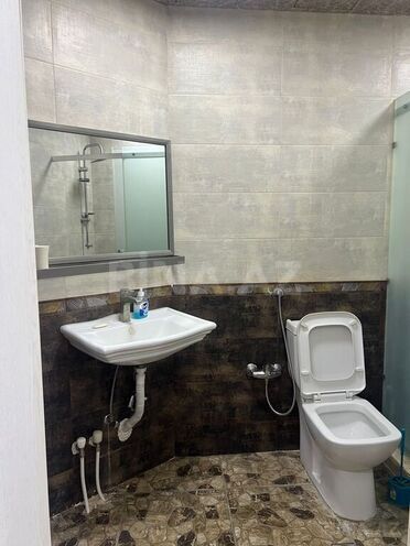 3-комн. новостройка - м. 8 ноября - 68 м² (12)