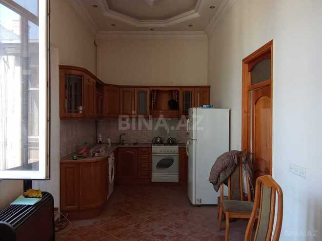 6 otaqlı yeni tikili - Səbail r. - 240 m² (8)
