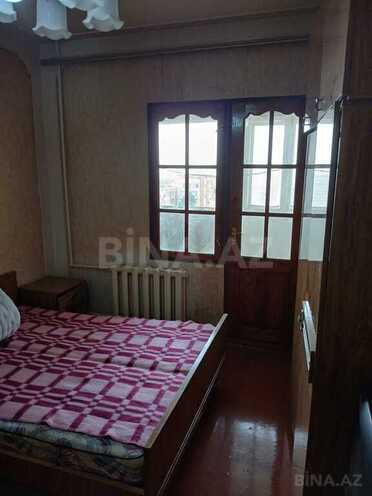 3 otaqlı köhnə tikili - Massiv D q. - 72 m² (2)
