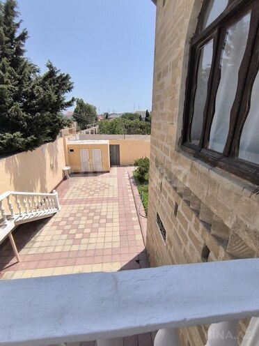 8 otaqlı həyət evi/bağ evi - Şüvəlan q. - 550 m² (7)