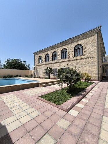 8 otaqlı həyət evi/bağ evi - Şüvəlan q. - 550 m² (2)