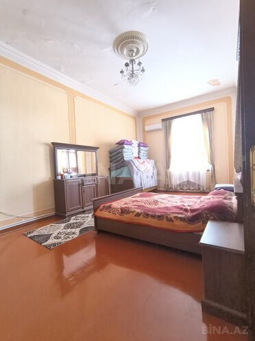 8 otaqlı həyət evi/bağ evi - Şüvəlan q. - 550 m² (12)