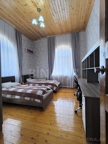 8 otaqlı həyət evi/bağ evi - Şüvəlan q. - 550 m² (15)