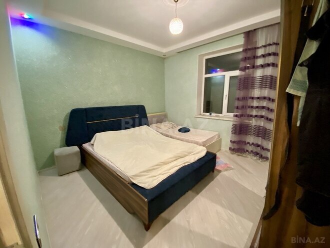 5 otaqlı həyət evi/bağ evi - Novxanı q. - 450 m² (11)