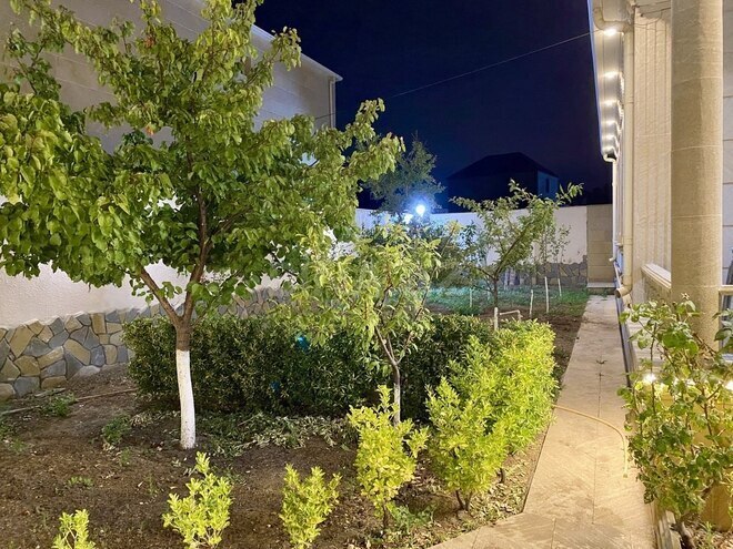 5 otaqlı həyət evi/bağ evi - Novxanı q. - 450 m² (9)