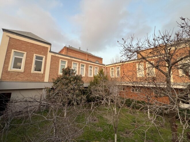 10-комн. дом/дача - пос. Биладжары - 400 м² (1)