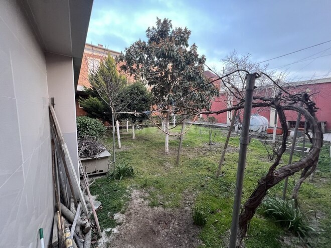 10-комн. дом/дача - пос. Биладжары - 400 м² (27)