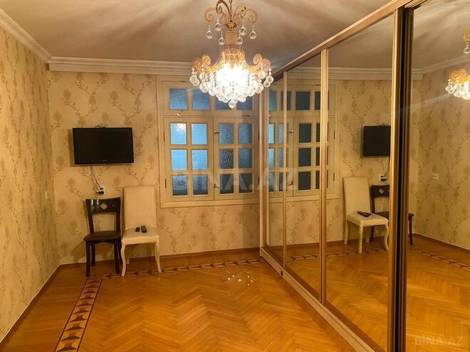 4 otaqlı köhnə tikili - Nəriman Nərimanov m. - 140 m² (17)